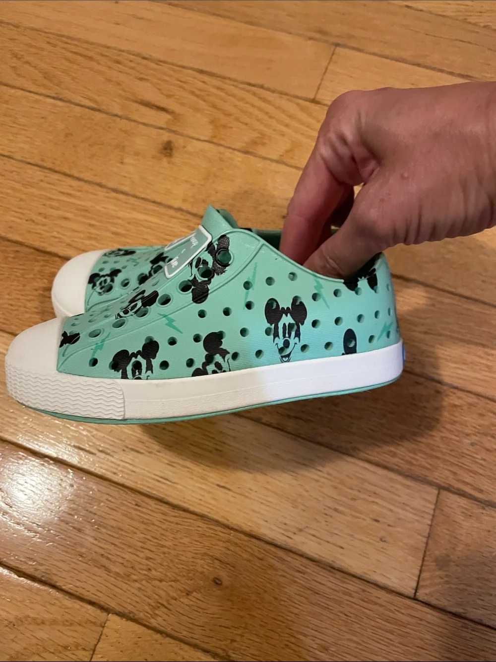 Native Shoes Little Kids Mint Green Mickey Slip-On Sneakers